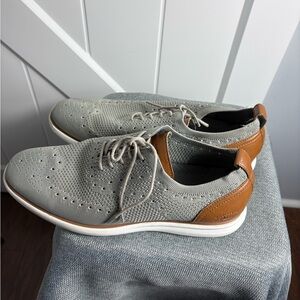 G.H. Bass & Co. Gray and Tan Knit Oxfords